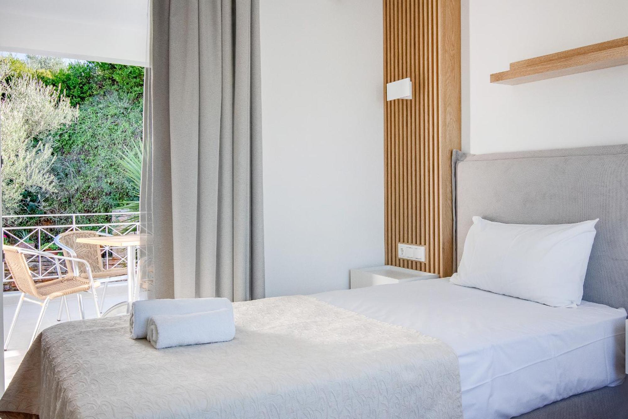Peroulia Beach Houses Koroni  Ngoại thất bức ảnh